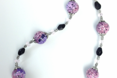 pink-purple-pixels-necklace