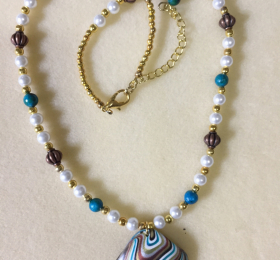 bronze-stripe-necklace