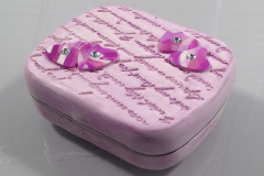 pink-tin-closed
